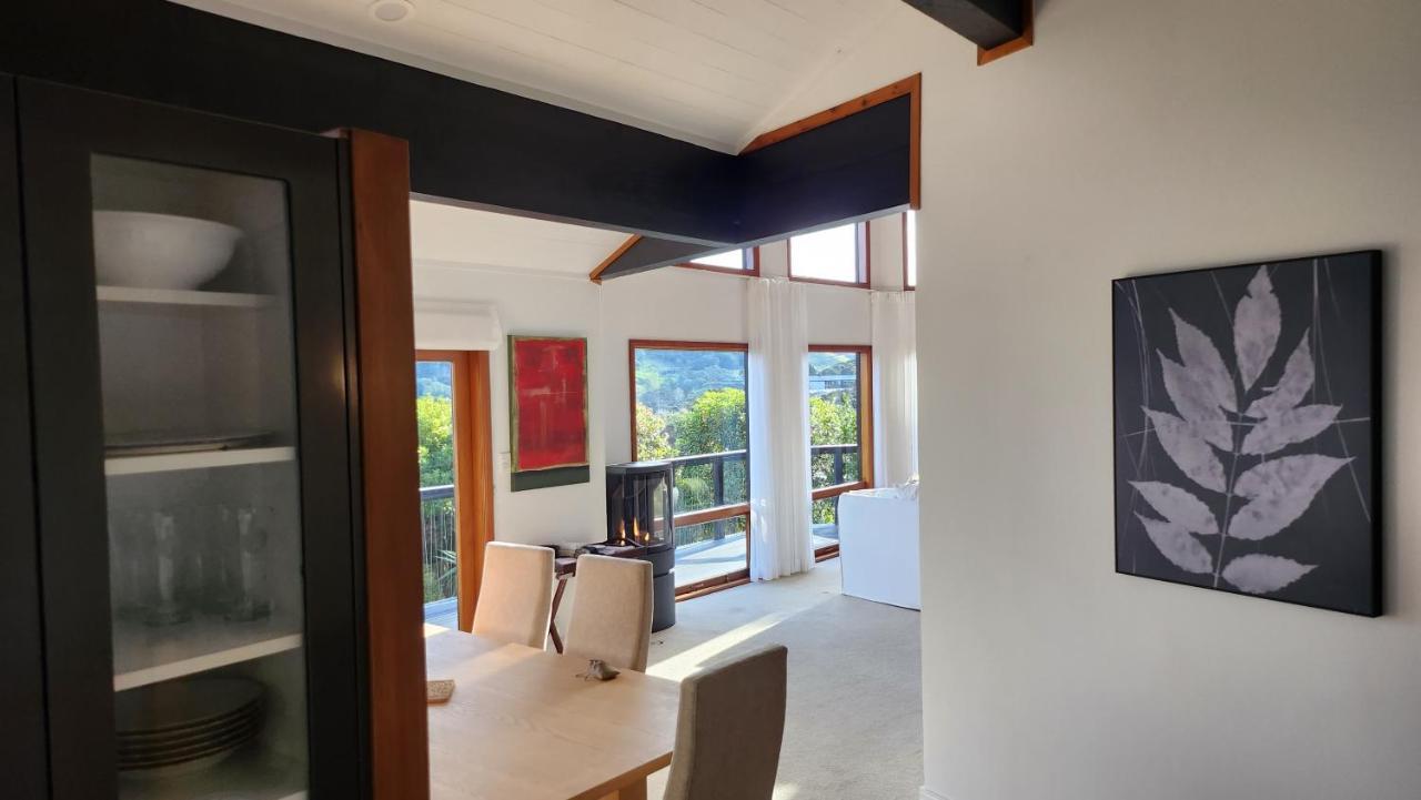 The Black Chalet Whitianga Exterior photo